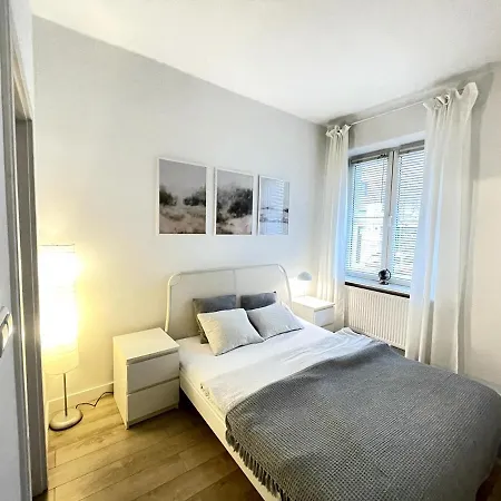 Fency 1bdr In Jewish Quarter By The Boulevards Appartamento Cracovia